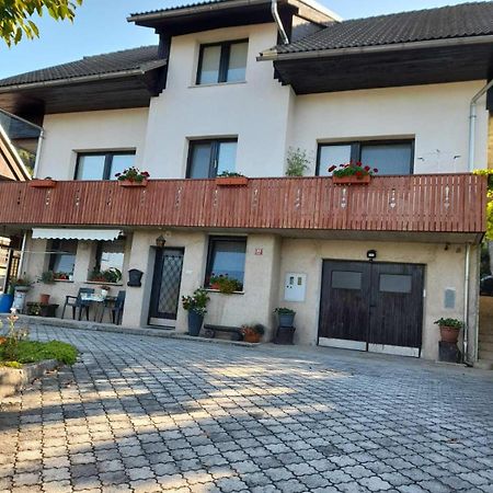 Apartment Katrin 지로브니차 외부 사진